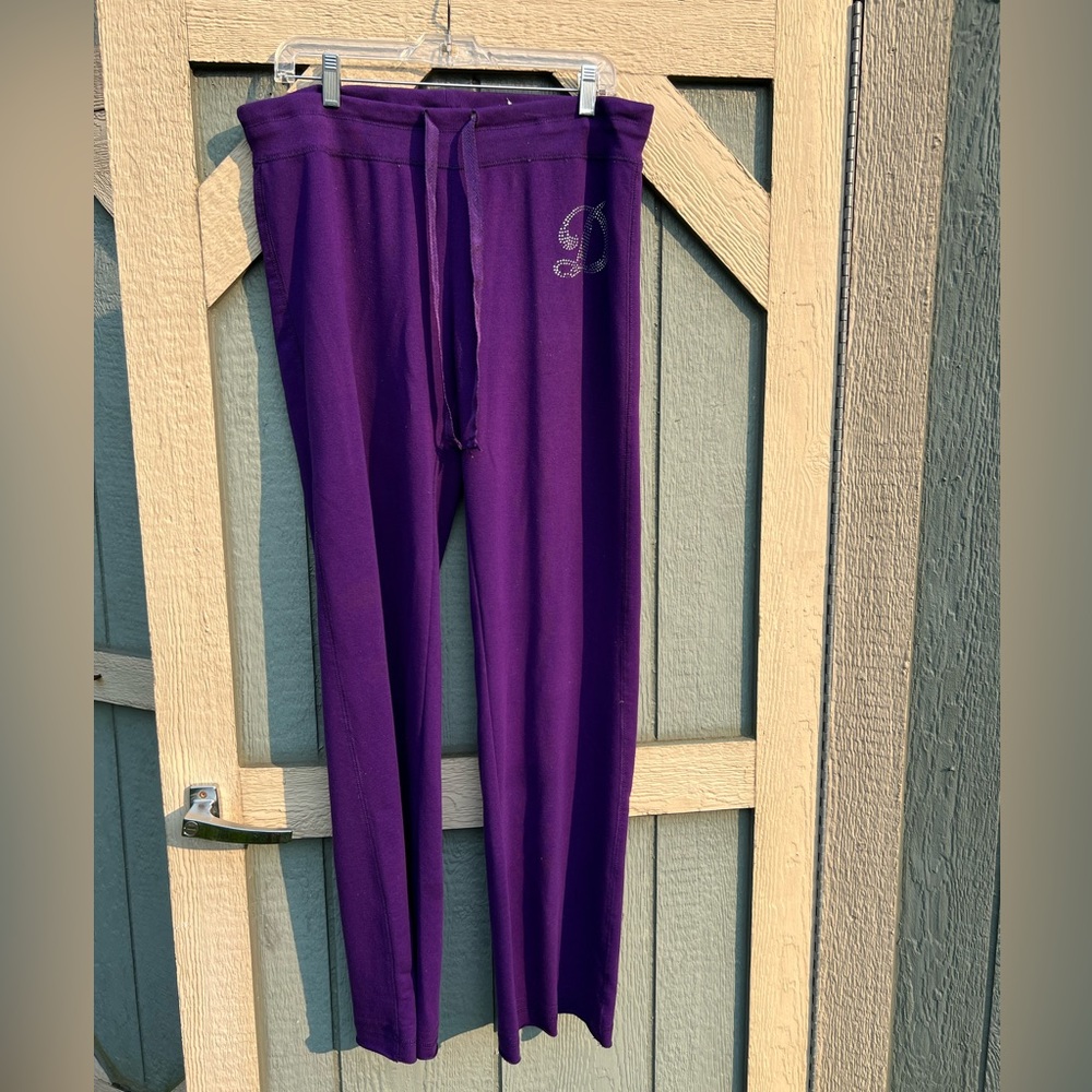 purple drawstring sweatpants 2XL says “D” in rhinestones